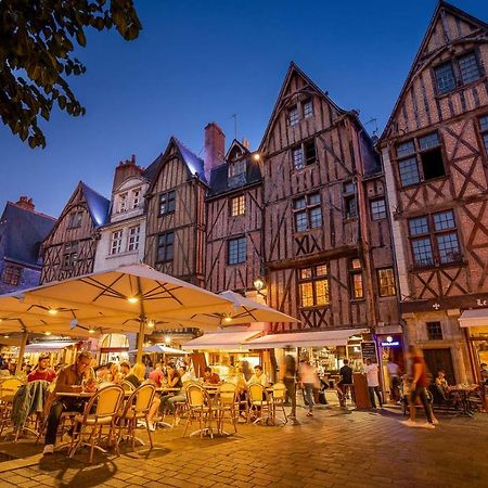 Maison Tourangelle Chic & Cosy Avec Cour Тур Экстерьер фото